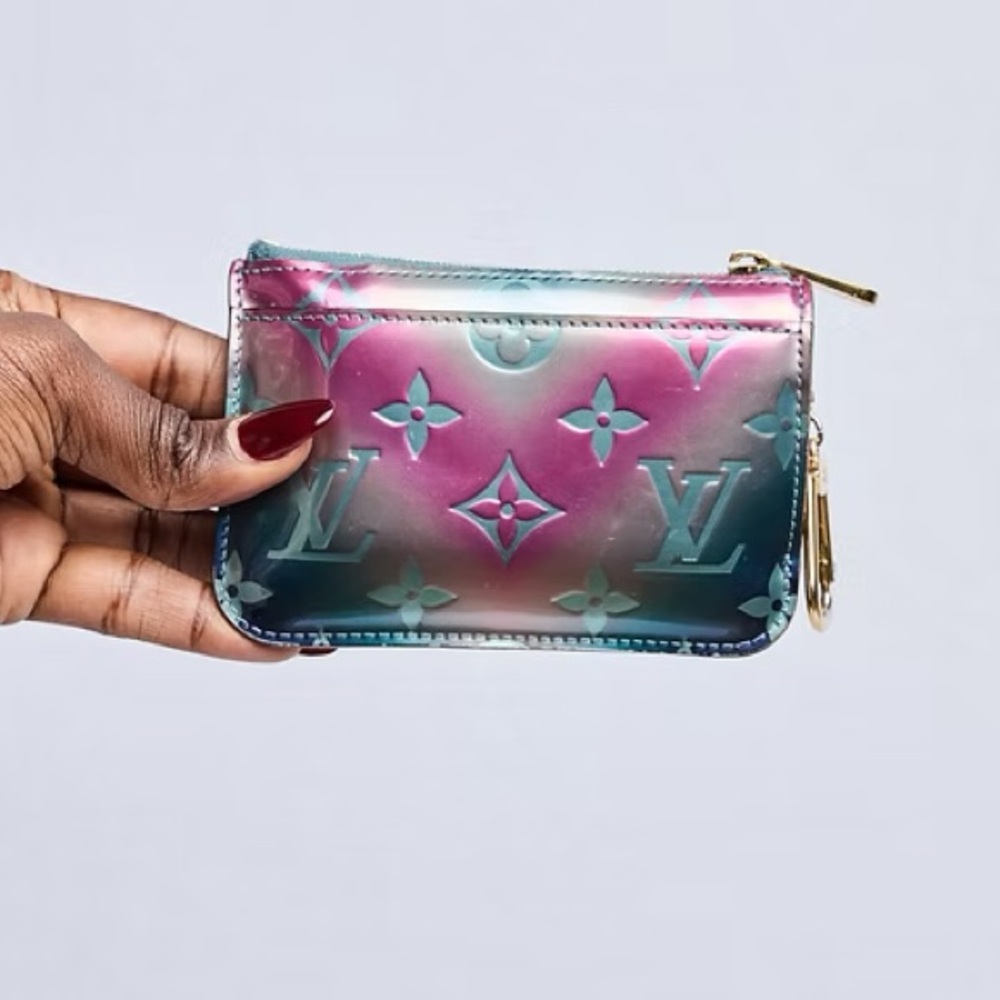 Louis Vuitton Valentine's Gradient V‎ Pochette Clés